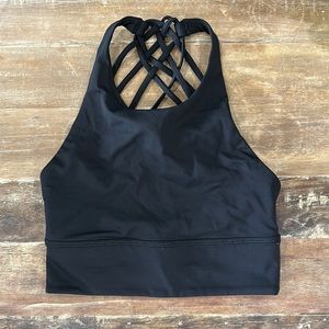Lululemon size 2 Free To Be bra.